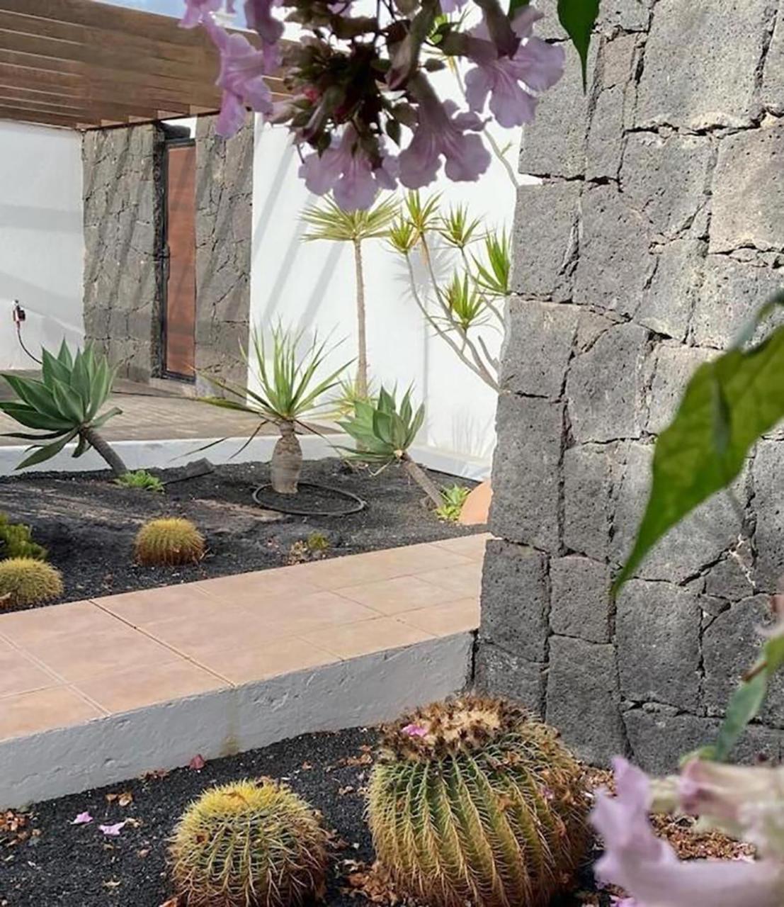 "Our Soleada" Villa Cosy And Flowery, Heated Pool Playa Blanca  Exterior photo
